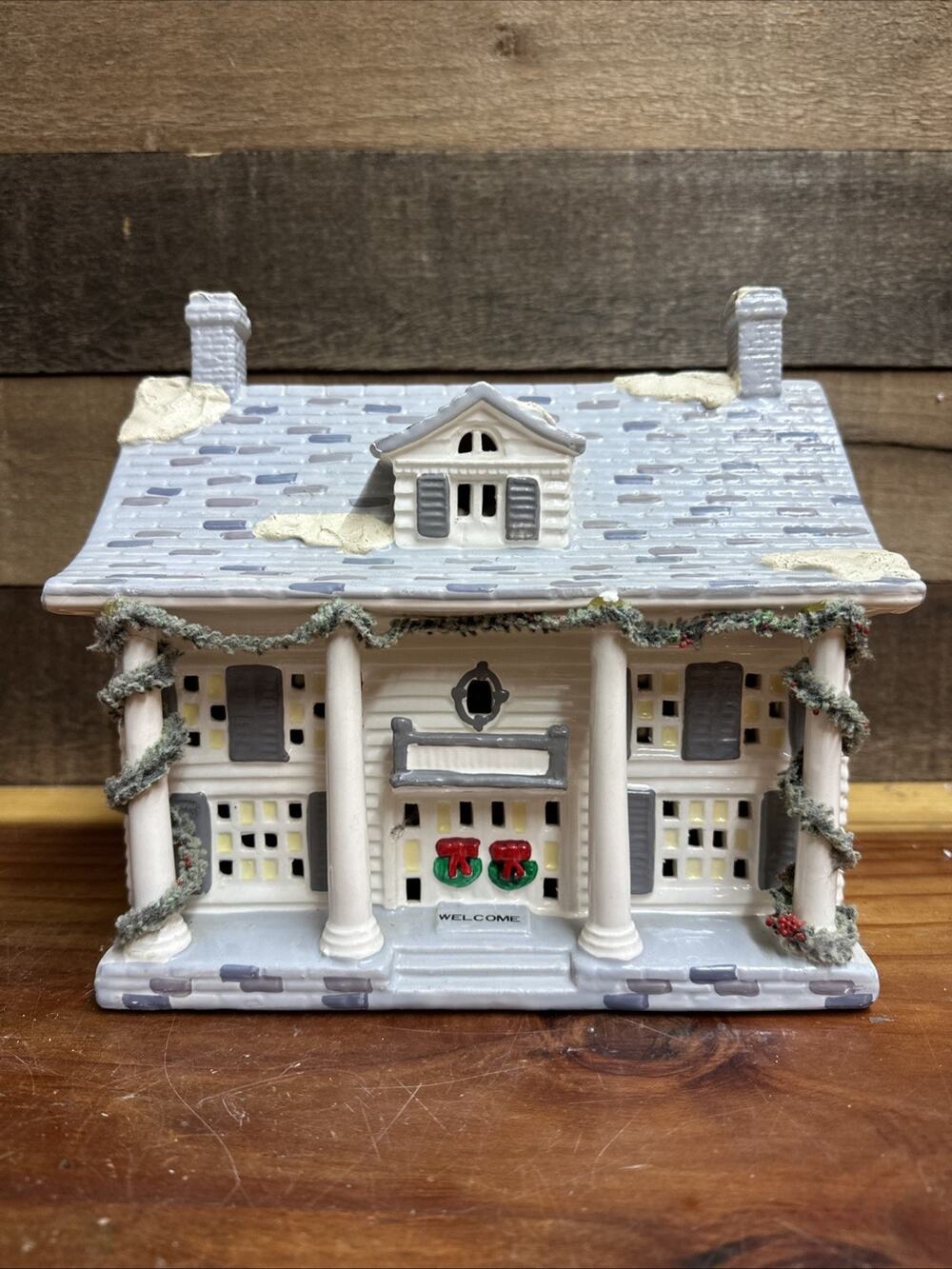 Dept 56 Snow Village Cumberland House - 64527 Vintage 1987